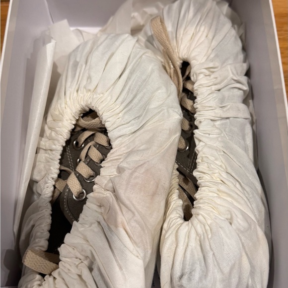 Maison Margiela Gray Tabi Canvas Sneakers - Picture 3 of 6